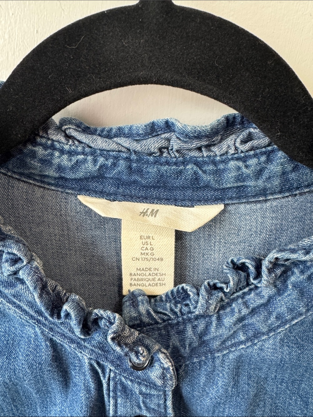 H&M Blue Denim Ruffle-Neck Button-Front Shirt - Picture 2 of 6